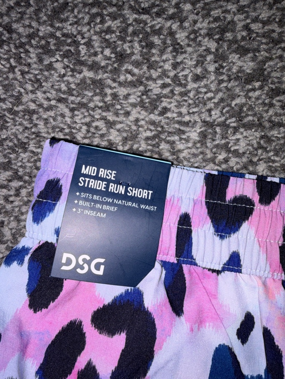 DSG Stride Active Shorts Lavender Leopard Print NWT Size Large - Picture 5 of 11